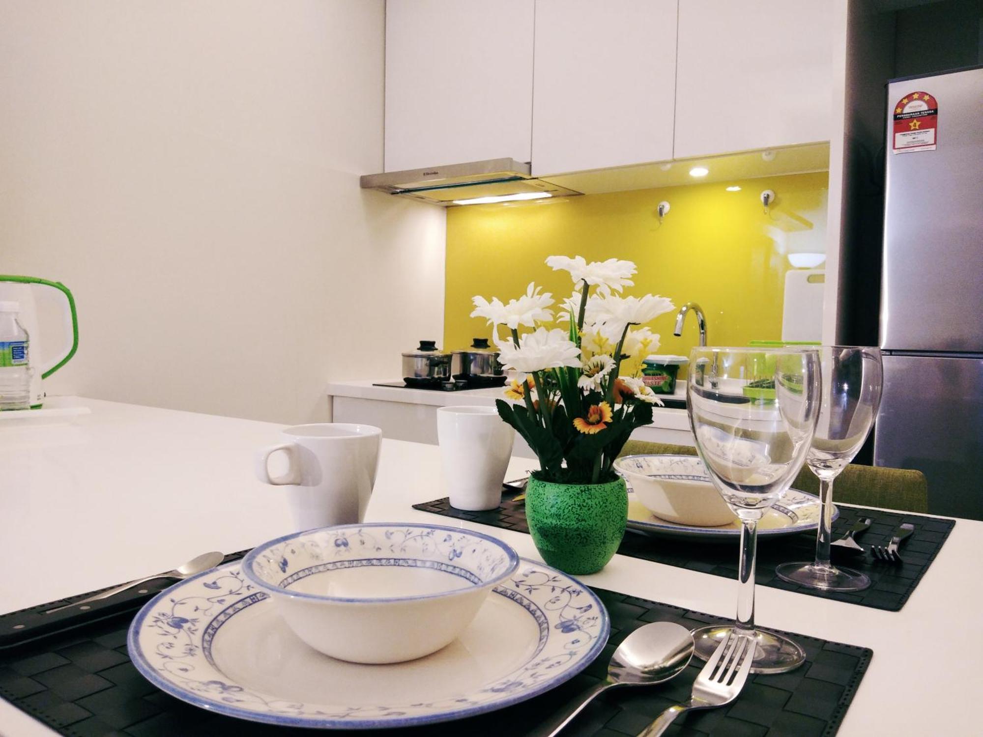 The Signature Serviced Apartment *